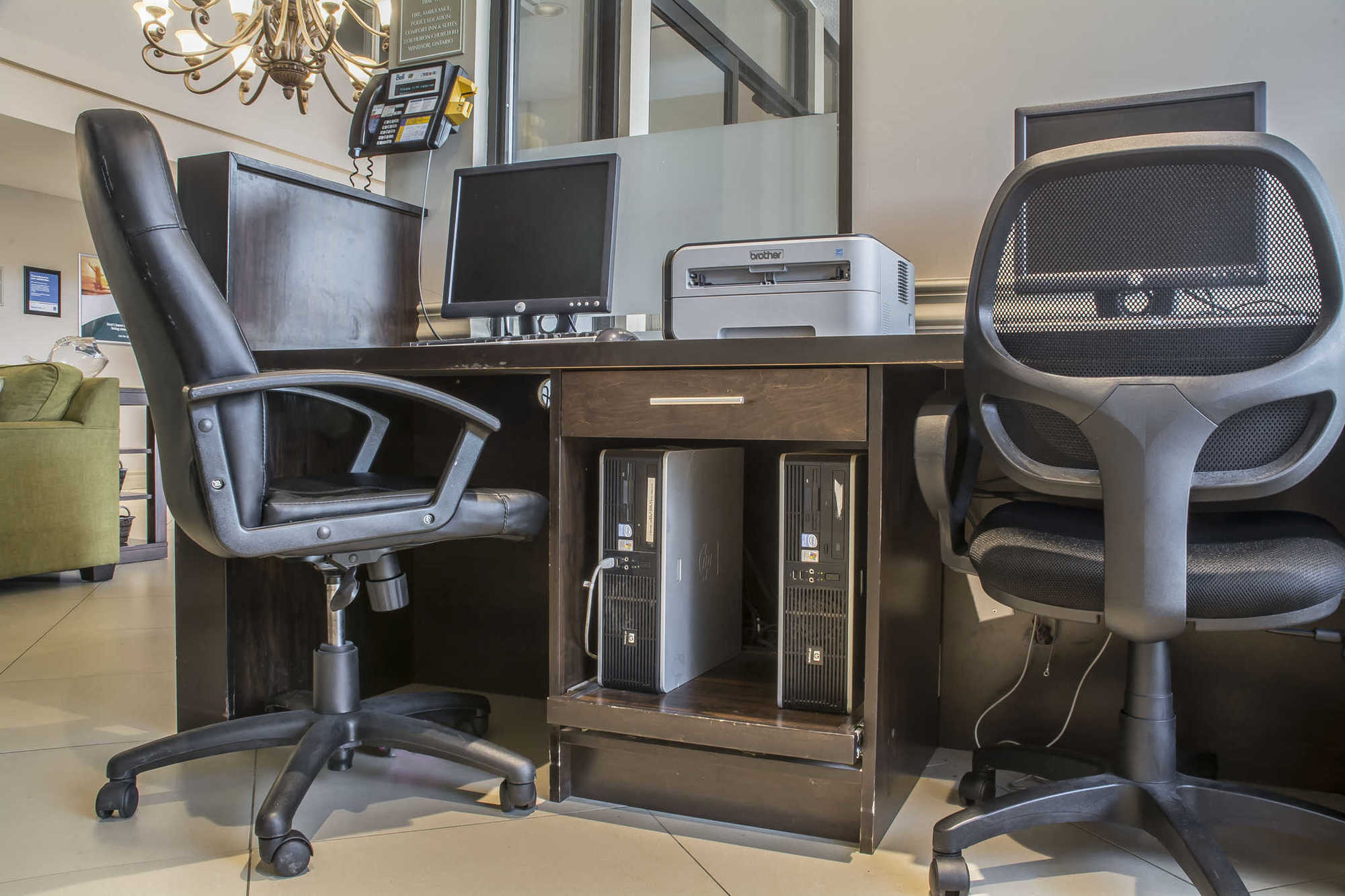 Comfort Inn & Suites Ambassador Bridge Windsor Faciliteiten foto