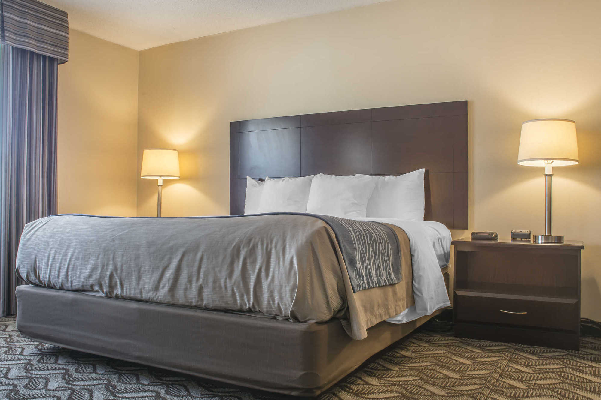 Comfort Inn & Suites Ambassador Bridge Windsor Kamer foto